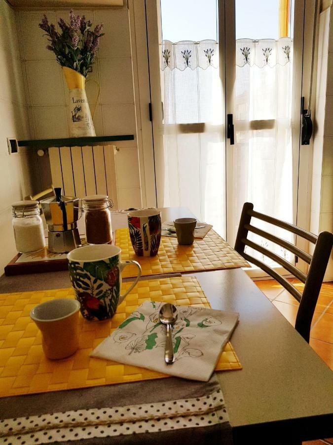 Moncalvo In Relax Apartment ภายนอก รูปภาพ