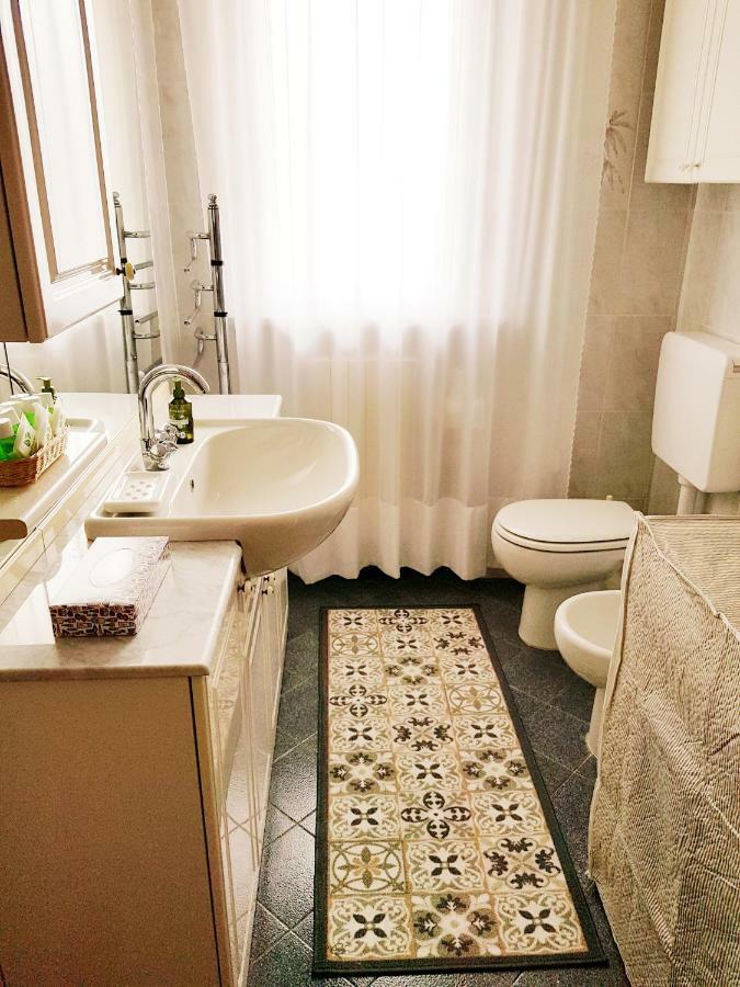 Moncalvo In Relax Apartment ภายนอก รูปภาพ